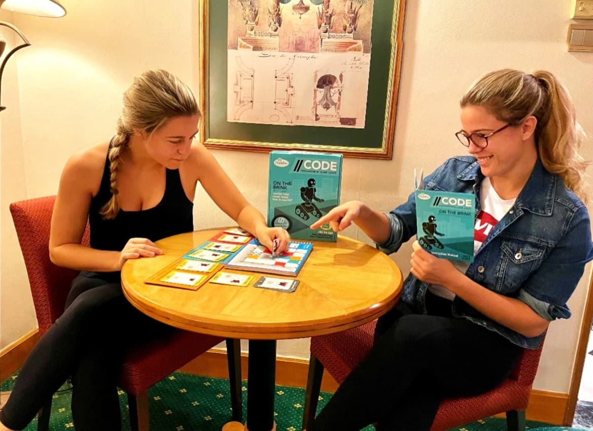 Review of 'On the Brink', a Programming Board Game